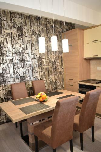 Crystal Apartment 2