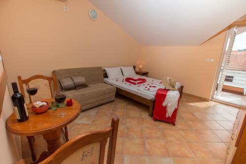 Adzic Apartments