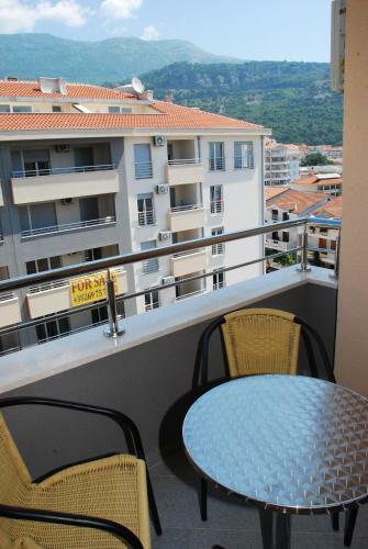 Azzuro Lux Apartments