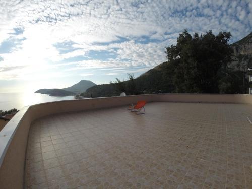 Sea & Mountains Panorama Apartments