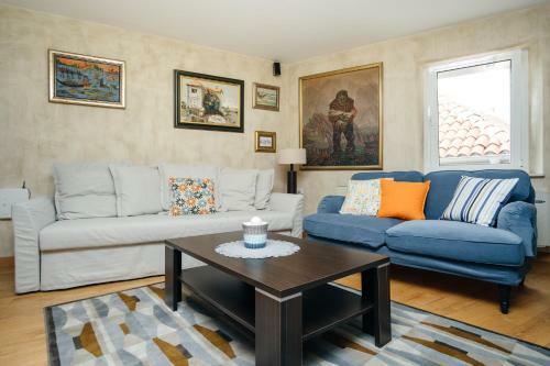 Luxury Montesa Old Town Apartment