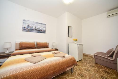 Hostal Mg Apartment