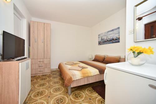 Hostal Mg Apartment