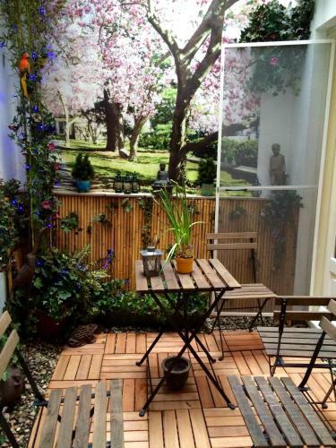 Amsterdam Bed And Breakfast Barangay