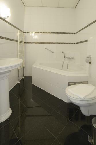 Hotel Zwanenburg Amsterdam Airport