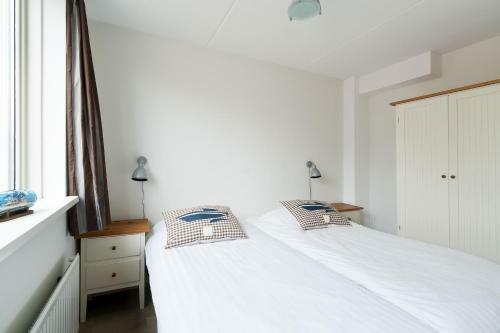 Lodge Boathouse Suburban Amsterdam