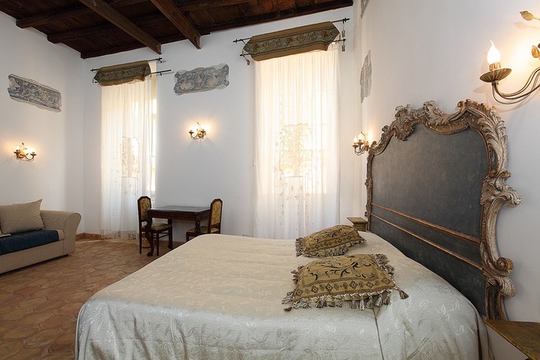 Bed & Breakfast Navona Governo Vecchio- Guest House
