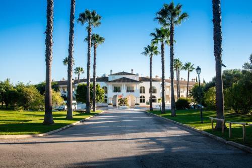 Colina Verde Golf & Sports Resort