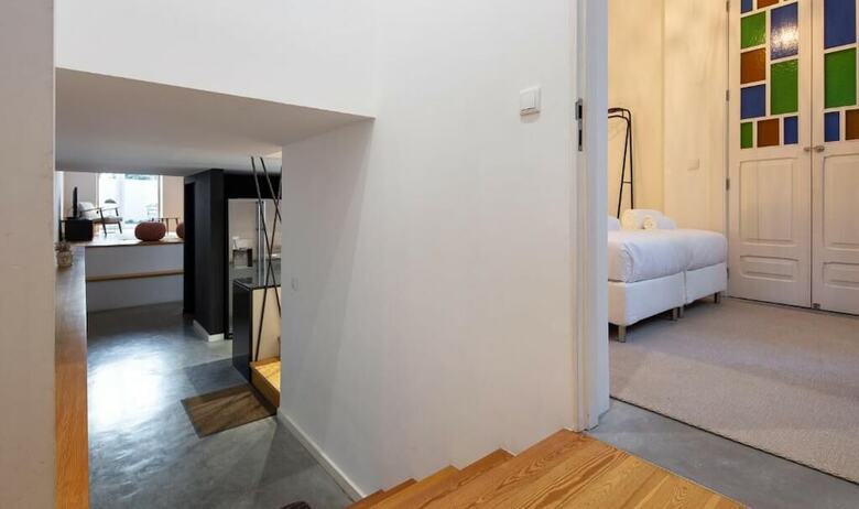 Hostal La Maison Pinheiro Guest House