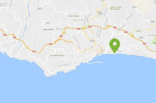 Zona Velha Apartments By An Island Apart