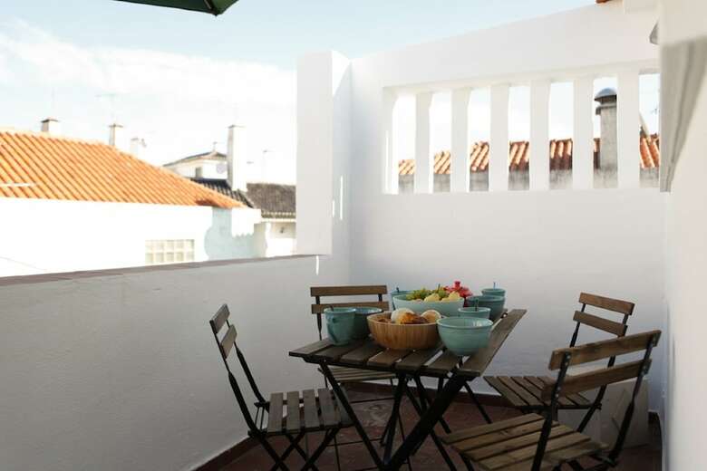 Cascais Downtown Apartment With Sea View