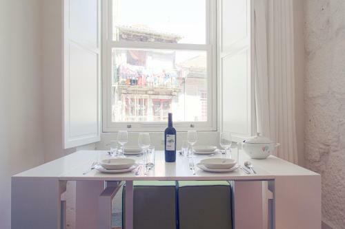 Bmyguest - Cativo Design Apartment