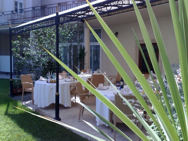 Mariano IV Palace Hotel