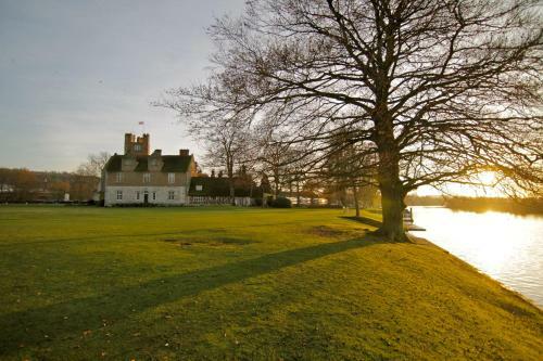 Hotel Bisham Abbey