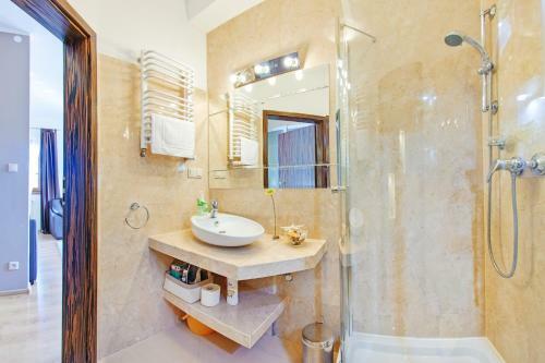 Apartment Sun & Snow Centrum Obro?c�w Pokoju