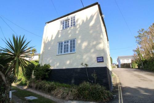 Corner Cottage