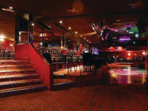 Riviera Hotel