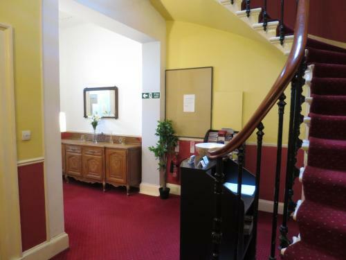Hostal Thornfield Guest Residence