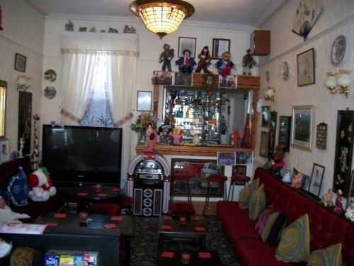 Hostal Guesthouse The Royale Hotel