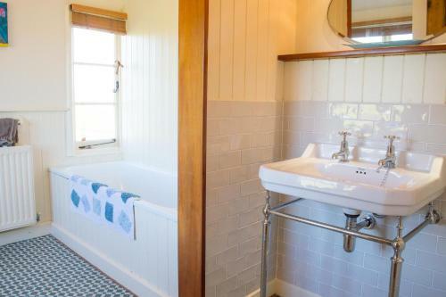 Trevigue Cottage 63363