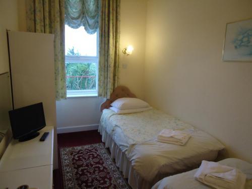 Abbey Court Hotel