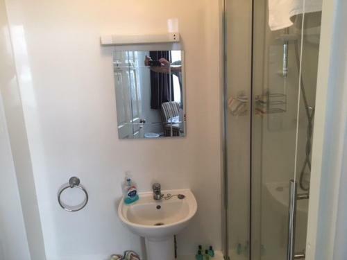 Hostal Brierley Guesthouse