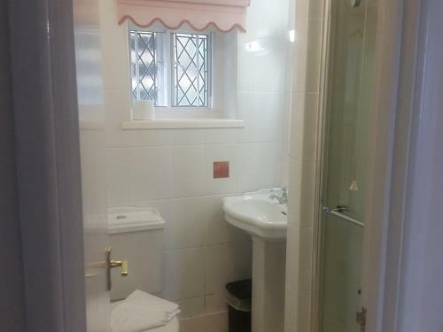 Hotel Kersbrook Guest Accommodation