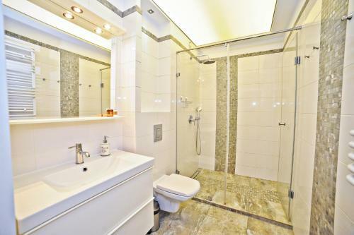 Waterlane Spa Apartments