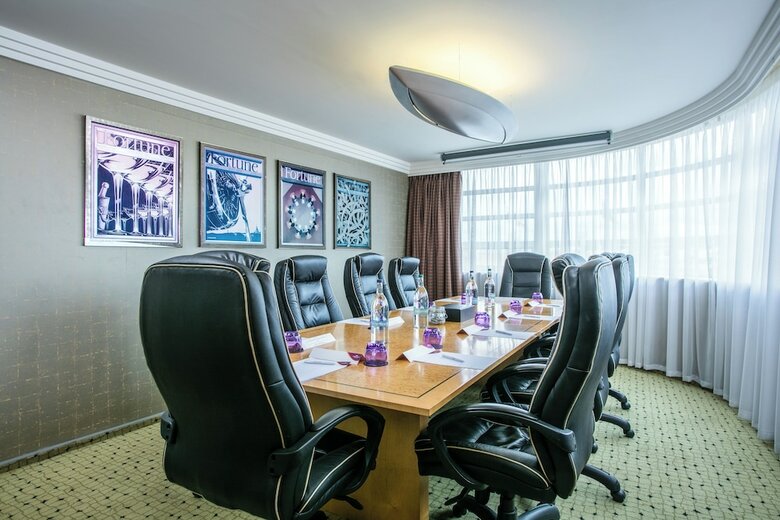 Hotel Crowne Plaza Liverpool - John Lennon Airport