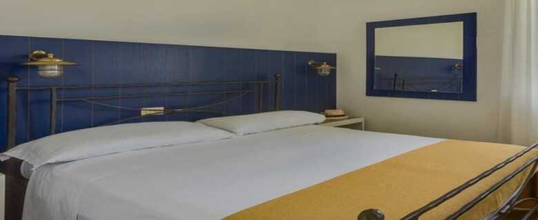 Hotel Torre Dei Borboni