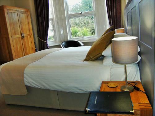 Hostal Lynstead House