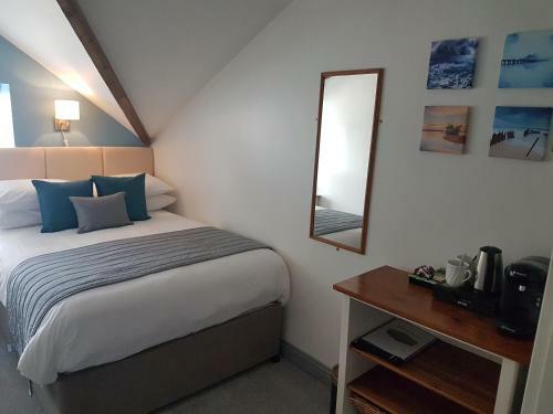 Bed & Breakfast Compston House B & B