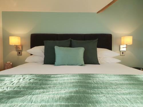 Bed & Breakfast Compston House B & B