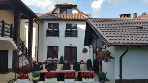 Hostal Pensiunea Ellemar