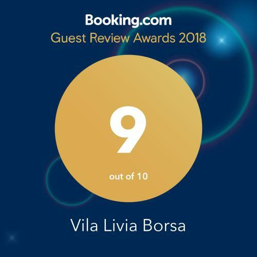Lodge Vila Livia Borsa