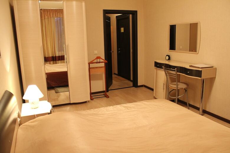 Hostal Zvezdny Hotel