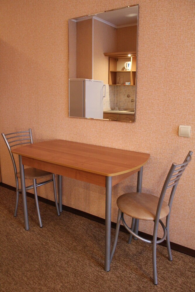 Hostal Zvezdny Hotel