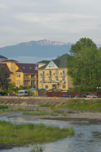 Hostal Renaissance Guesthouse