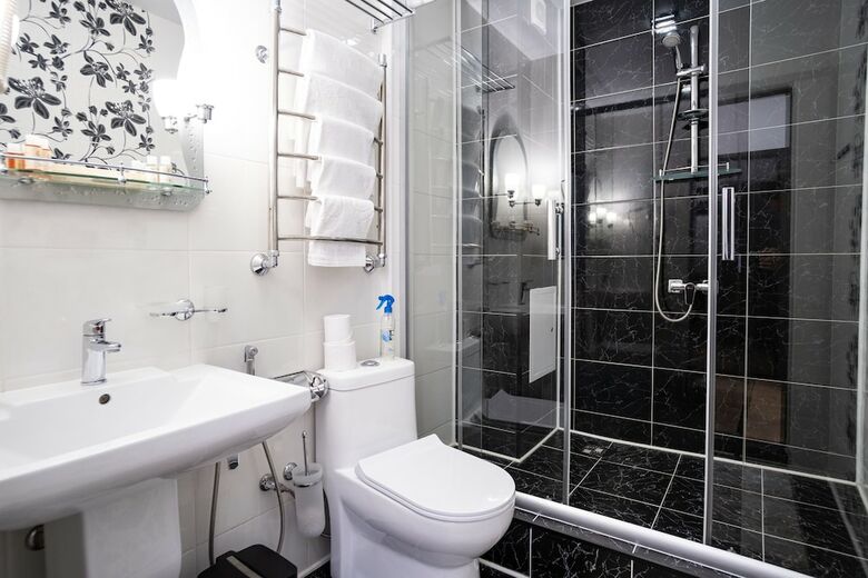 Hostal Piano Guesthouse