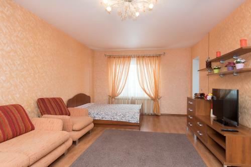Apartment On Hohryakova 74
