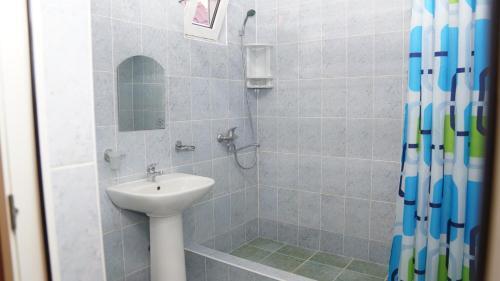 Hostal Guest House Lenina 100