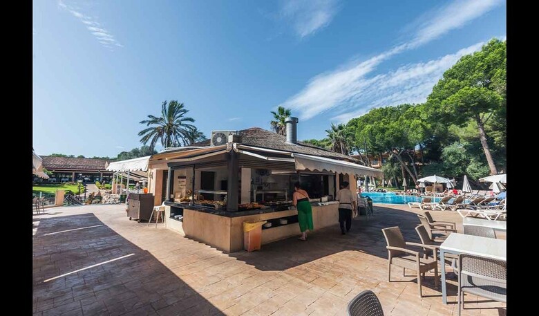 Caprice Vell Mar� Hotel & Resort