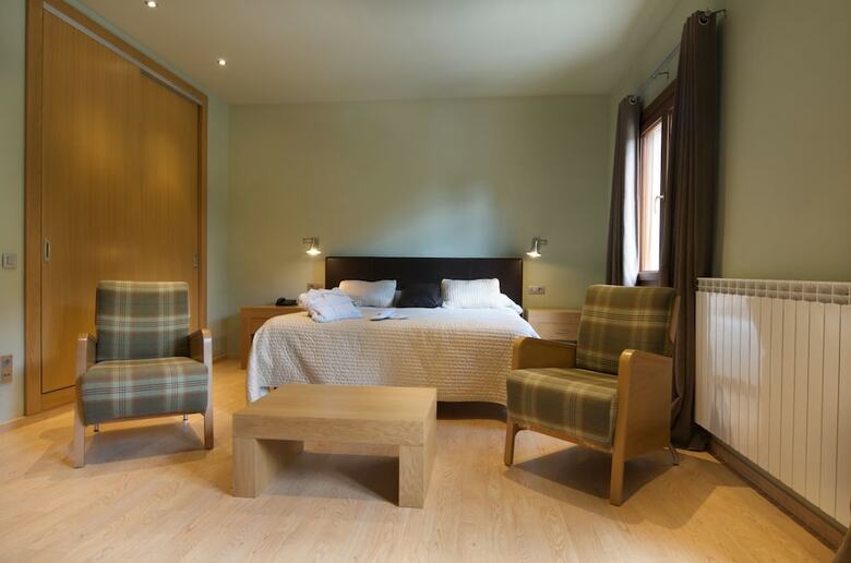 Hotel Manantial