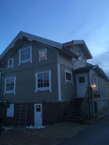 Hostal Sm�gens G�stgifveri