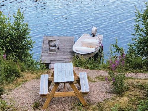 Holiday Home Krakerud R�da