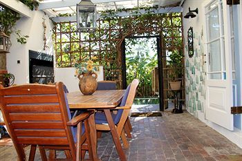 Hotel La Boheme Bed And Breakfast