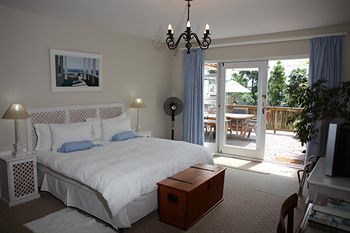 Hotel La Boheme Bed And Breakfast