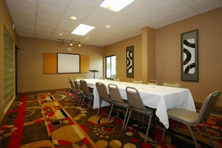 Hotel Hampton Inn Fort Myers Airport