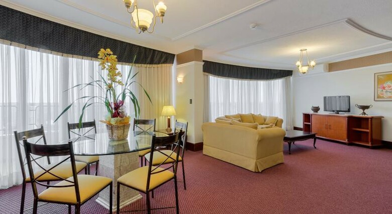 Hotel Golden Tulip Internacional Foz