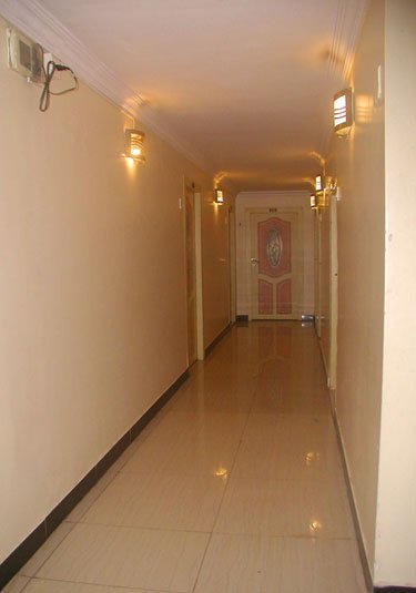 Hotel Supreme (est�ndar)